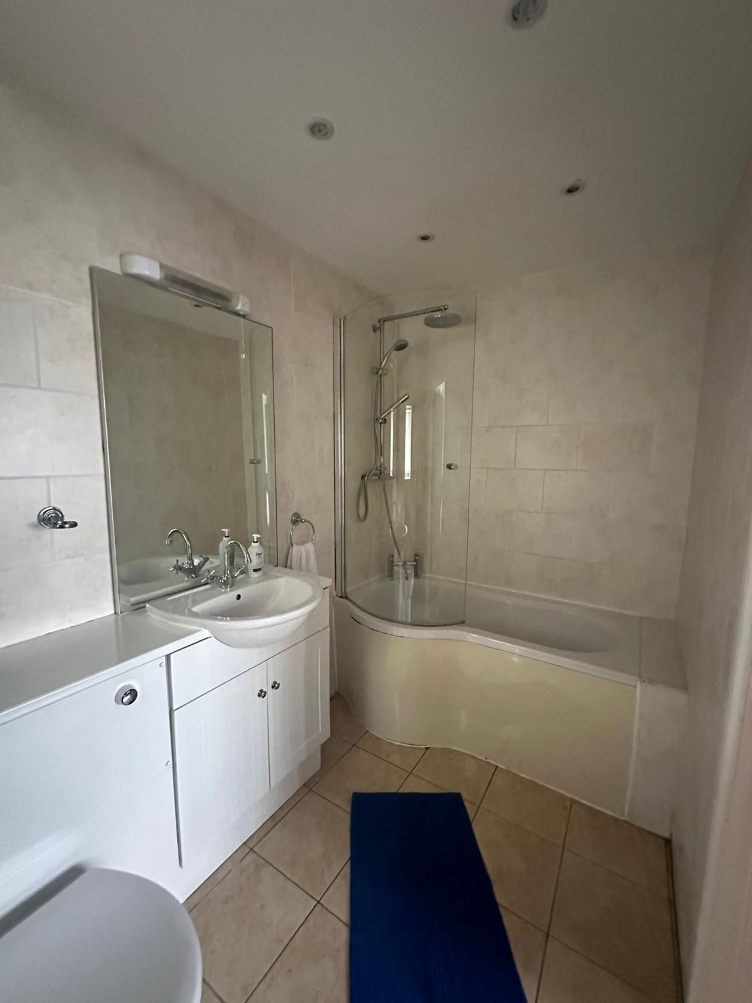 3 Luxury En-Suite Bedrooms 카디프 외부 사진